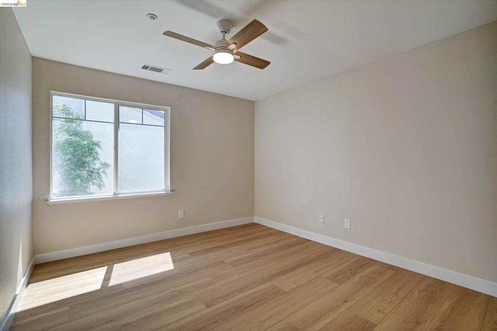 547 Lakeview Dr Property Photo 20