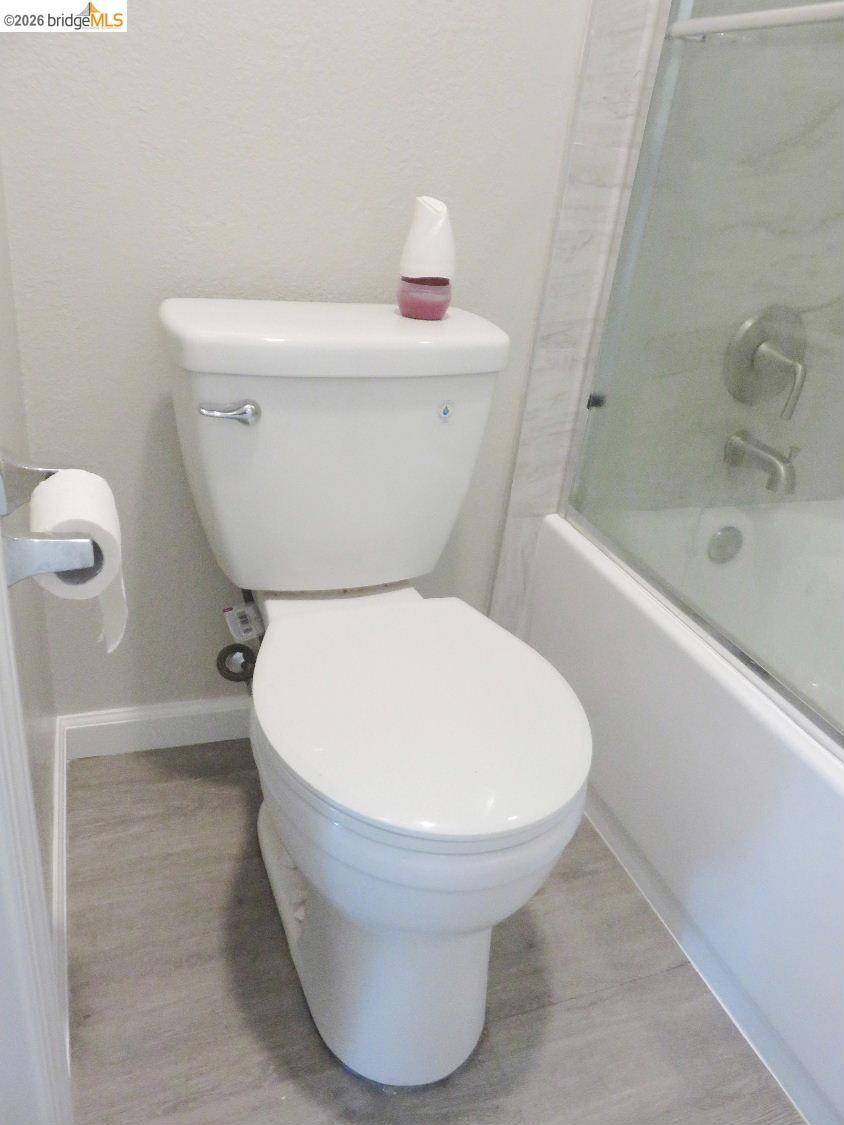 325 Valle Vista Ave 117 Property Photo 15