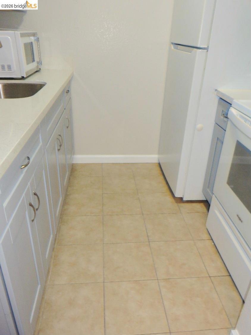 325 Valle Vista Ave 117 Property Photo 22