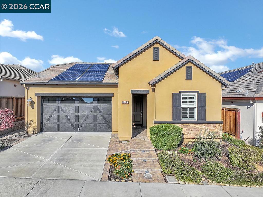 1765 Merlot Cir Property Photo 1