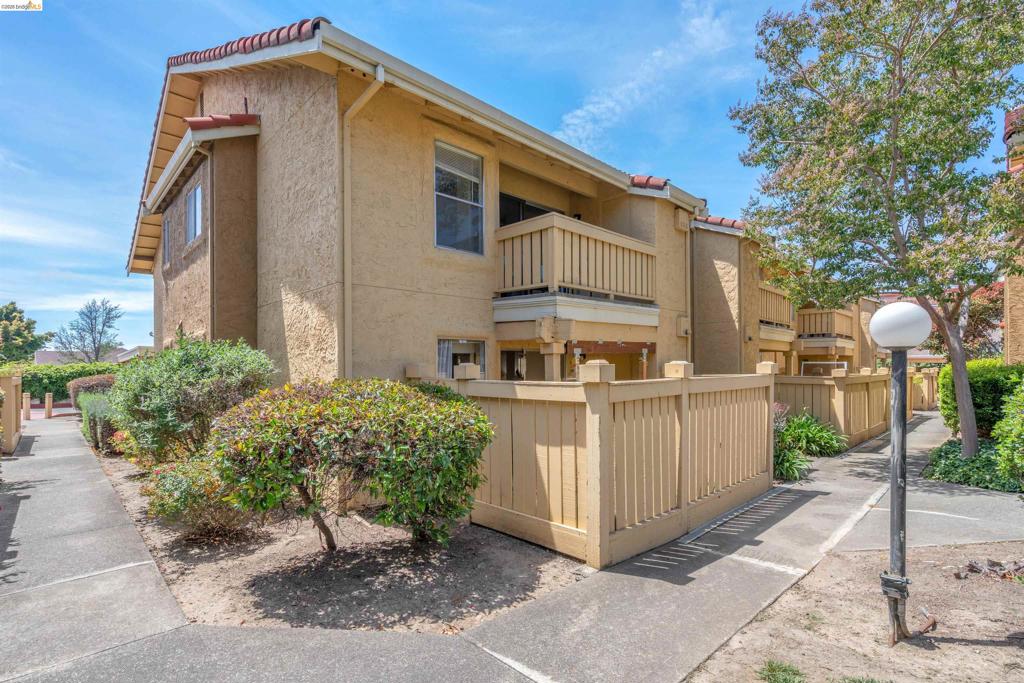 40 Las Moradas Cir Property Photo 1