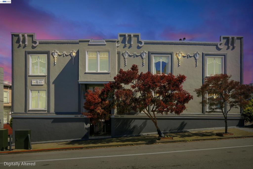 2811 Market St Property Photo 2