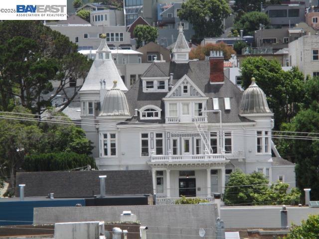 2811 Market St Property Photo 34