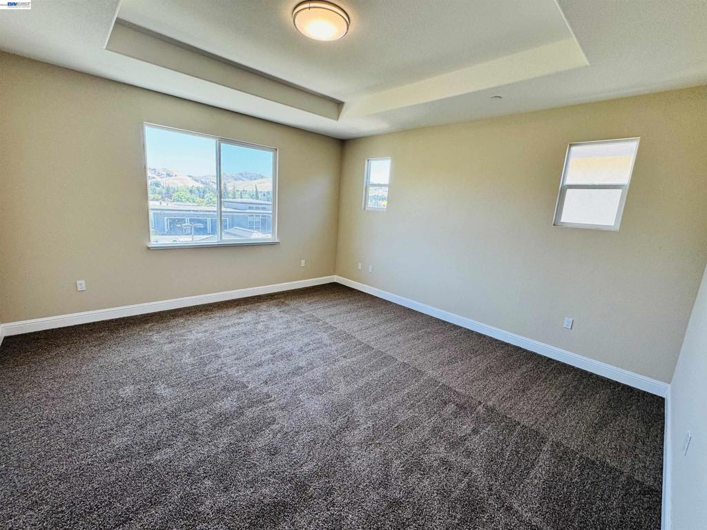 36 Greystone Pl Property Photo 14