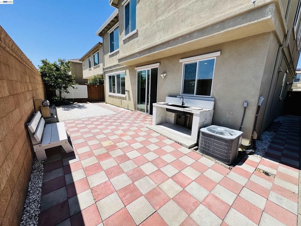 36 Greystone Pl Property Photo 16