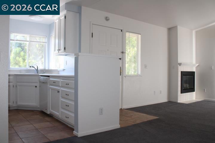 258 Napoli Ct Property Photo 6