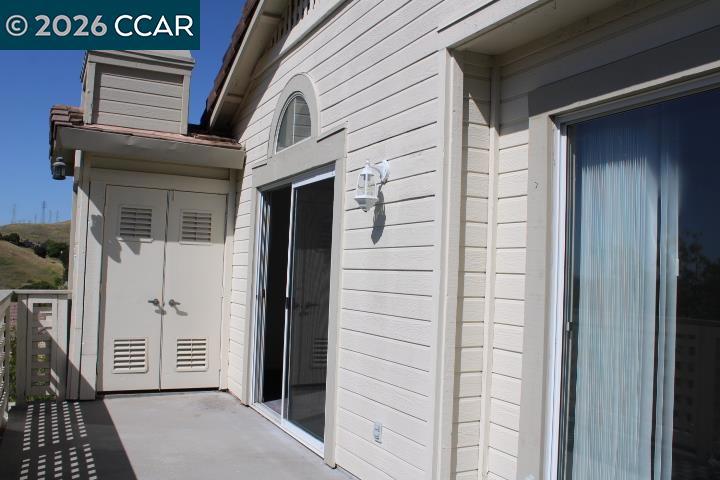 258 Napoli Ct Property Photo 8