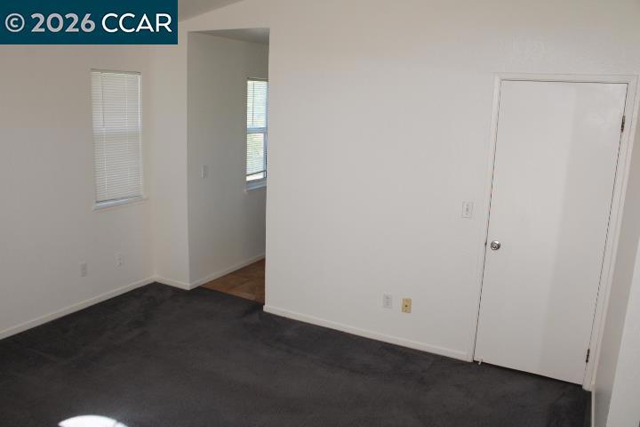 258 Napoli Ct Property Photo 13