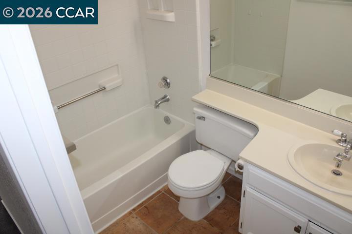 258 Napoli Ct Property Photo 18
