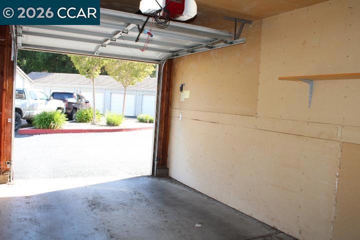 258 Napoli Ct Property Photo 23