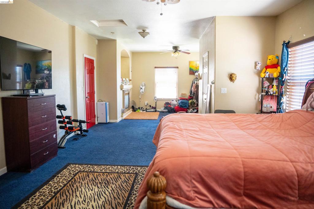 505 Tuscany Ct Property Photo 11
