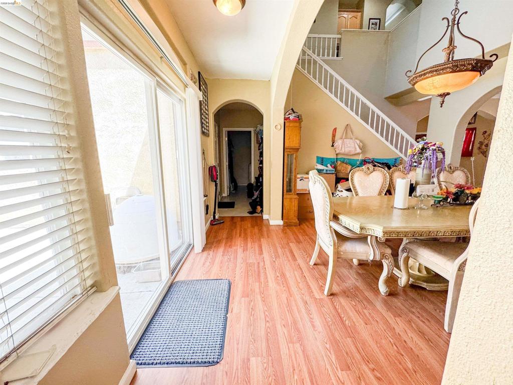 505 Tuscany Ct Property Photo 16