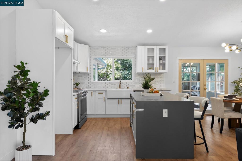 19036 Junipero Serra Drive Property Photo 3