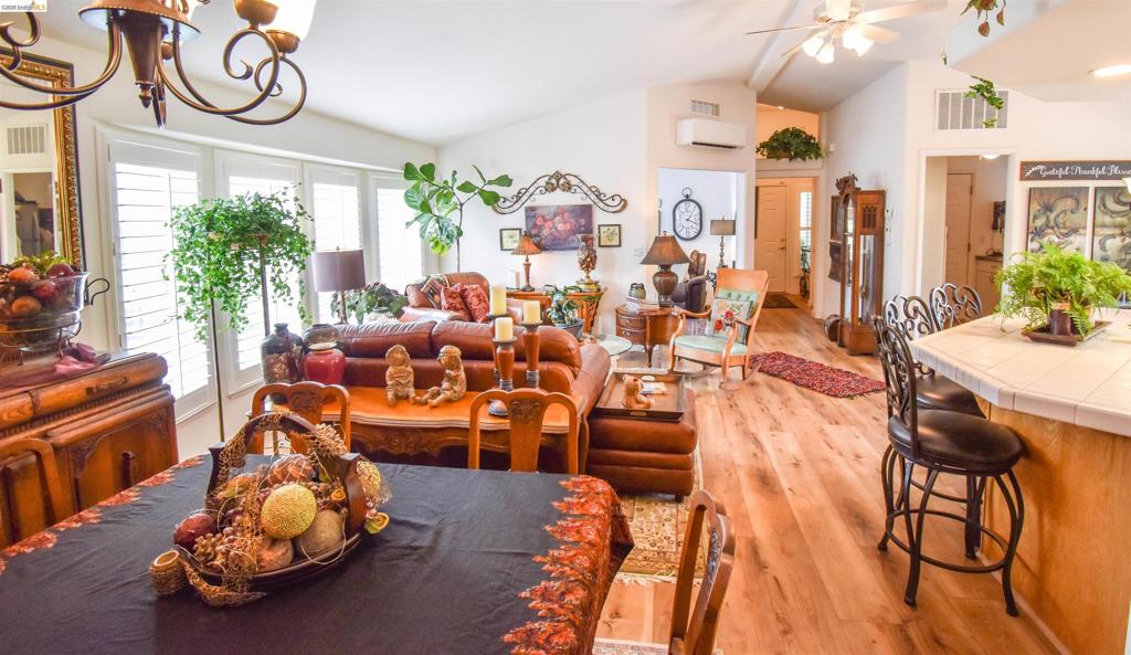 12700 Red Maple Cir. #47 Property Photo 8