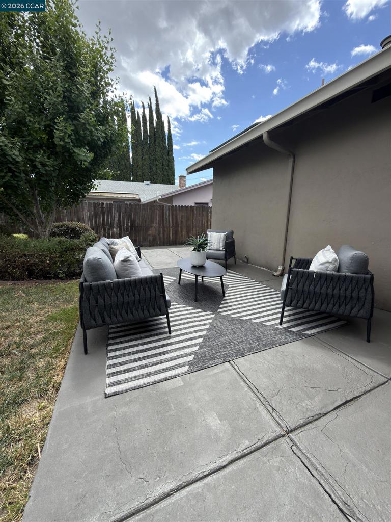 2290 La Mar Drive Property Photo 42