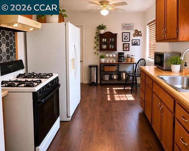 251 E 17th Street Property Photo 6