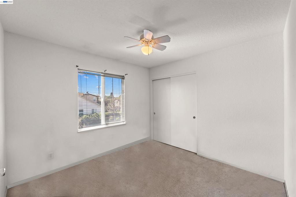 1153 Syracuse Ln Property Photo 12