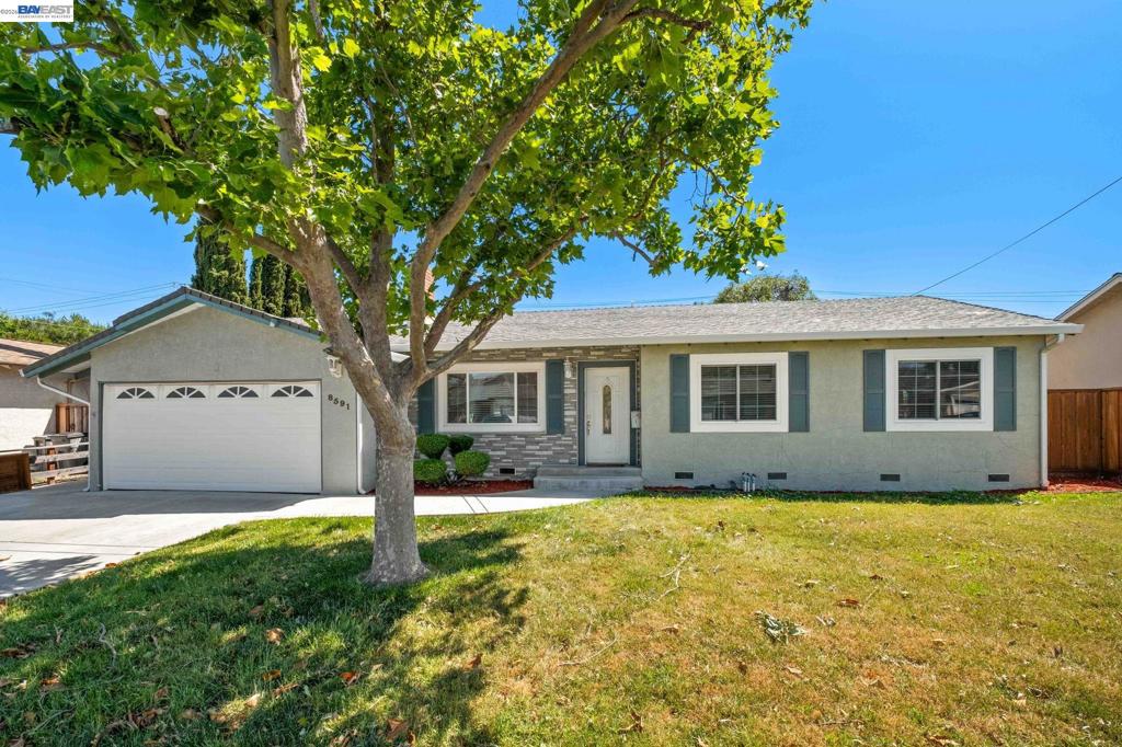 8591 Beverly Ln Property Photo 1