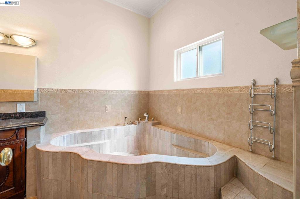 8591 Beverly Ln Property Photo 26