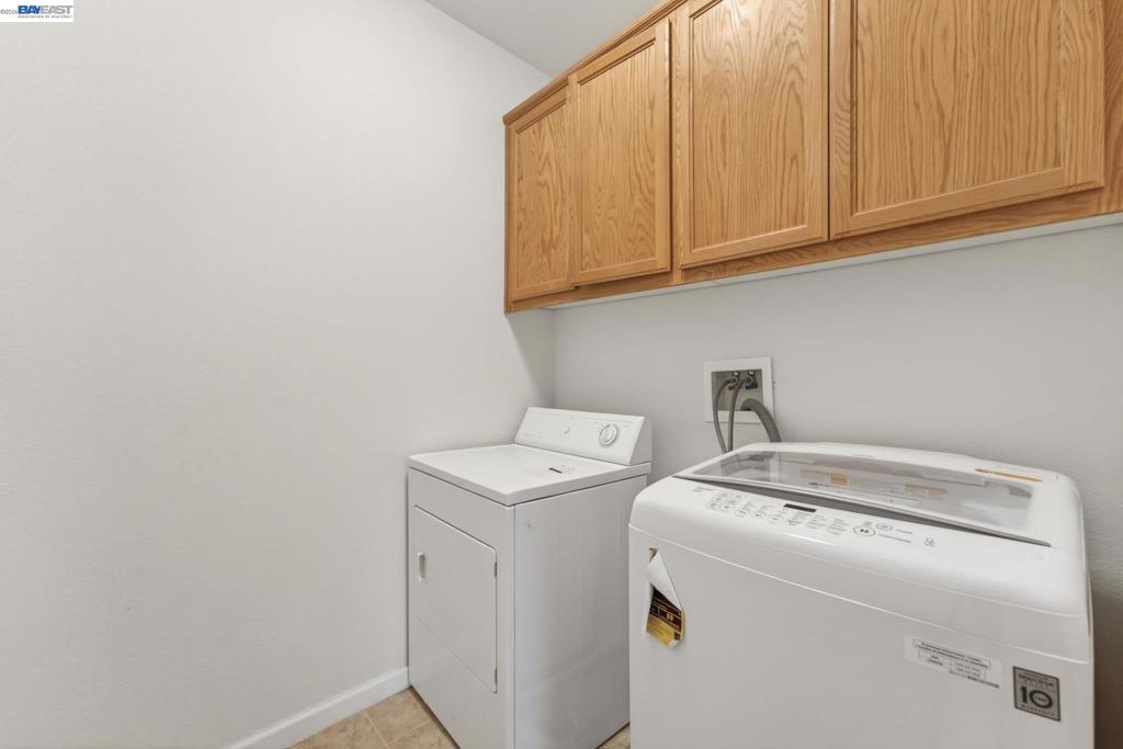 9348 Vintner Circle Property Photo 32