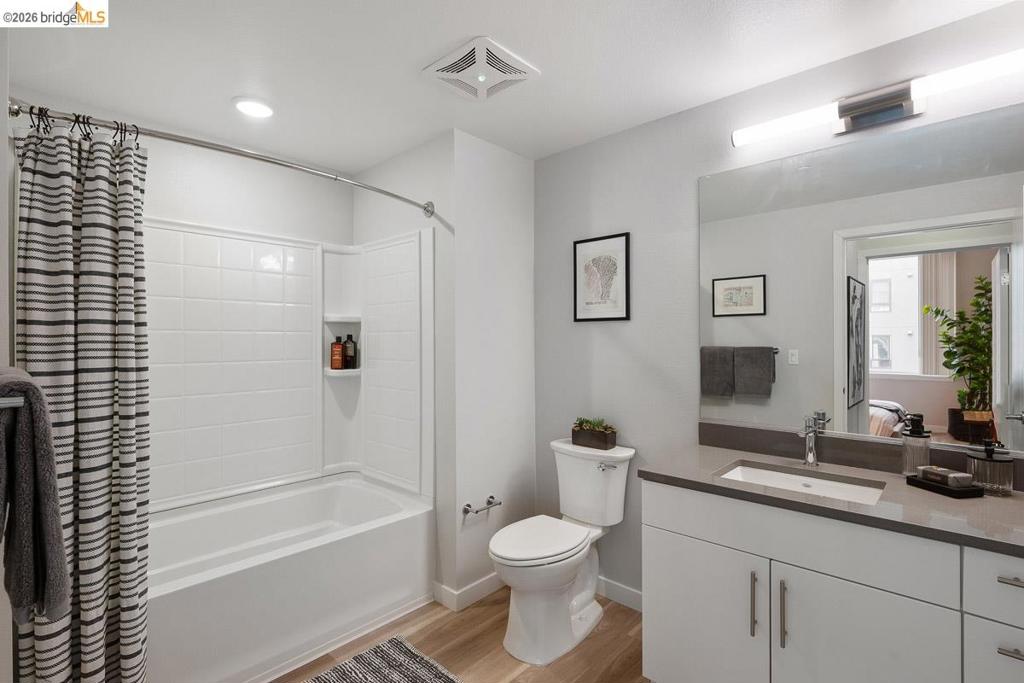 260 Brooklyn Basin Way 426 Property Photo 18
