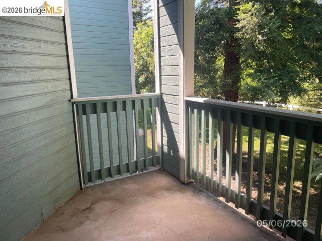 2923 Winding Ln Property Photo 8