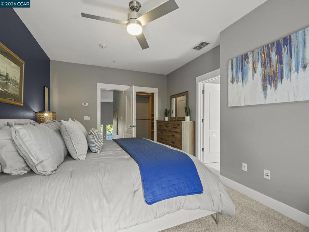 228 1st St Property Photo 18