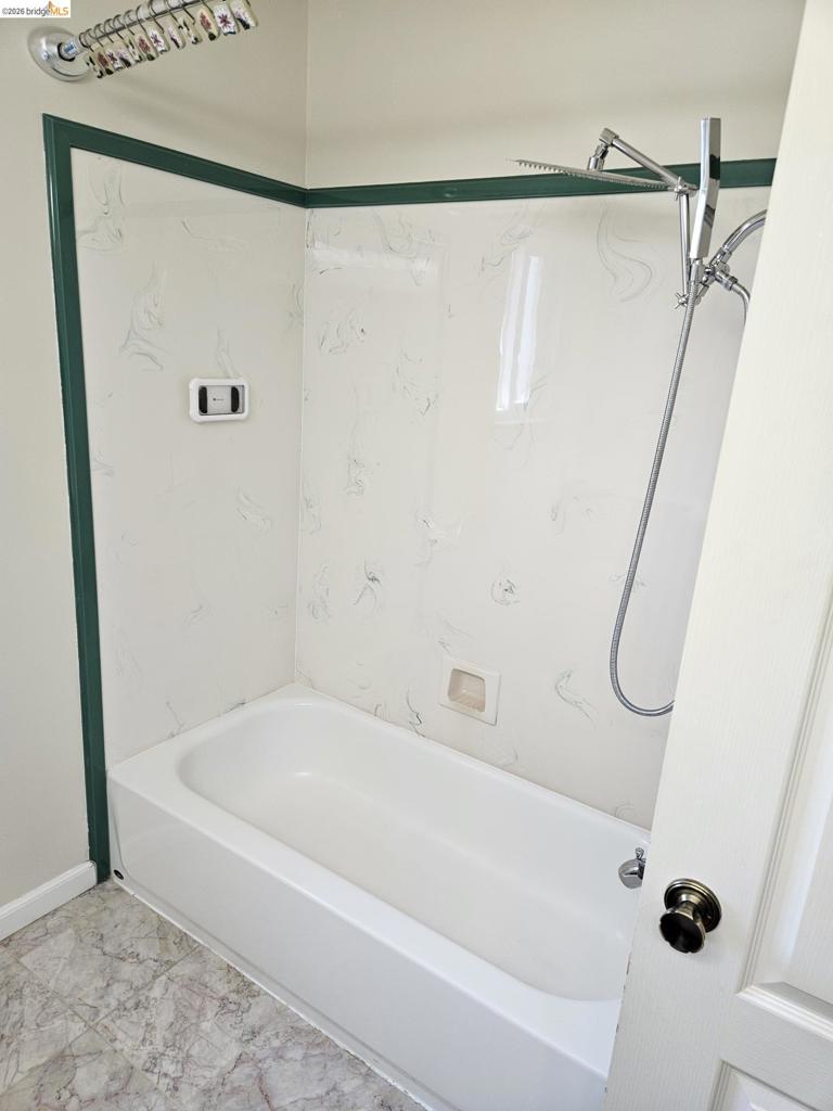 10 Live Oak Property Photo 27
