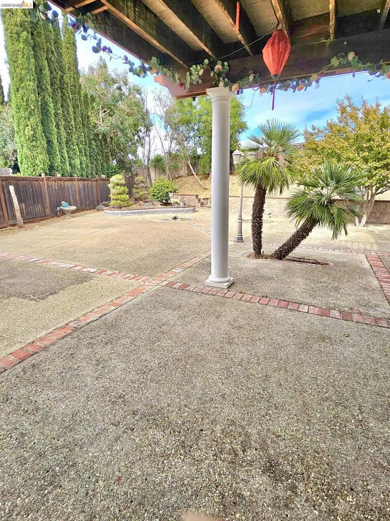 10 Live Oak Property Photo 41