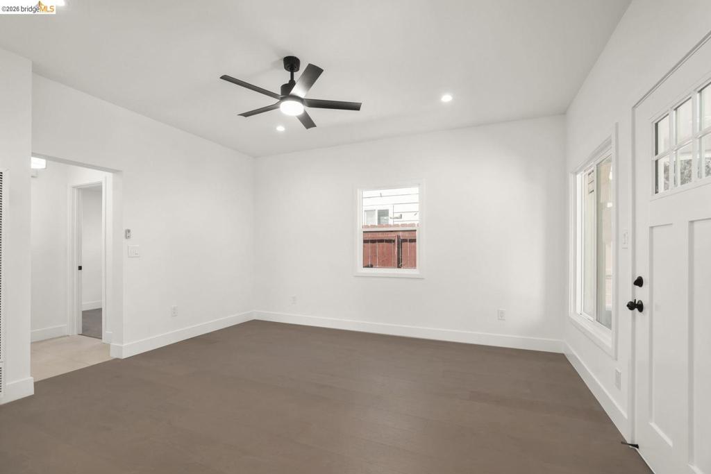 239 Rossi Ave Property Photo 18