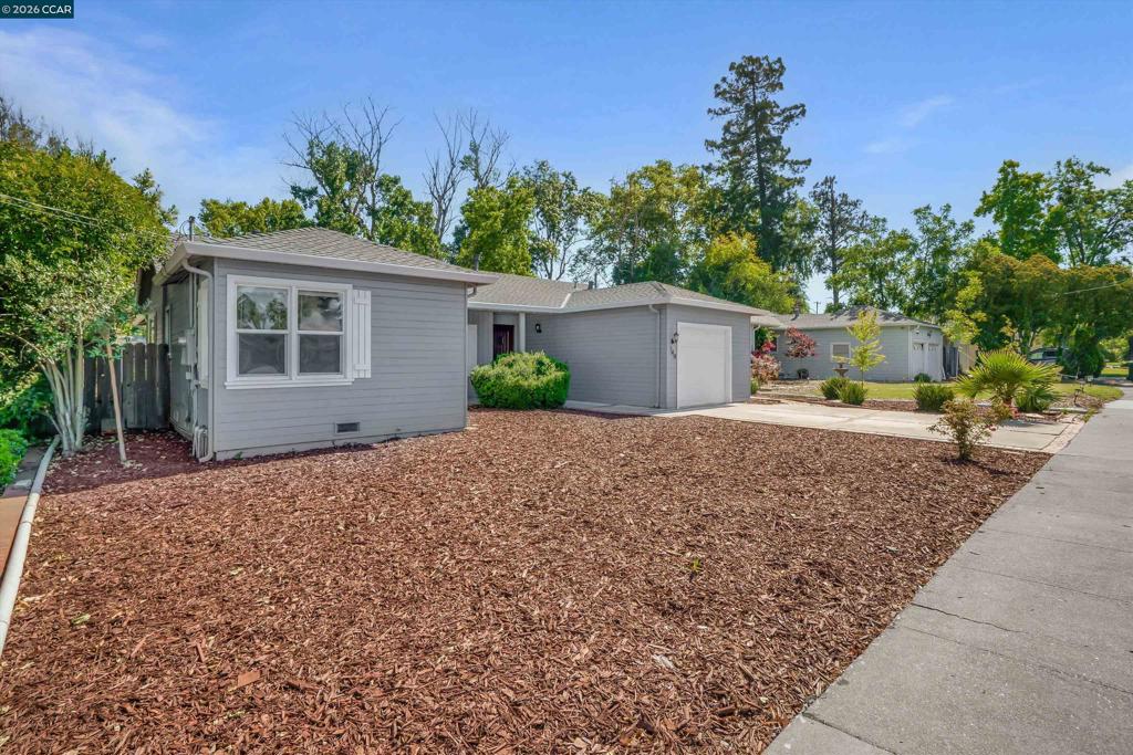 144 Roslyn Dr Property Photo 35