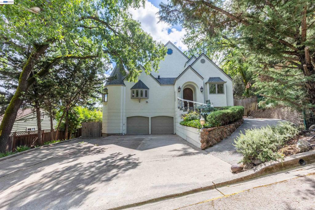 3 Lerner Drive Property Photo 4