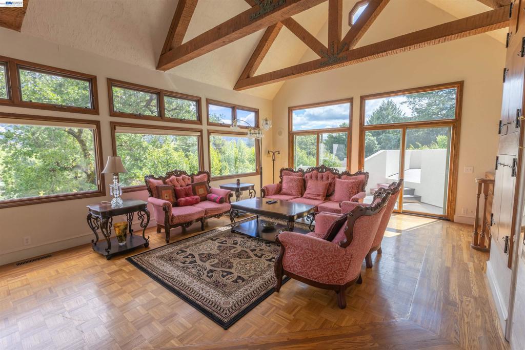 3 Lerner Drive Property Photo 8