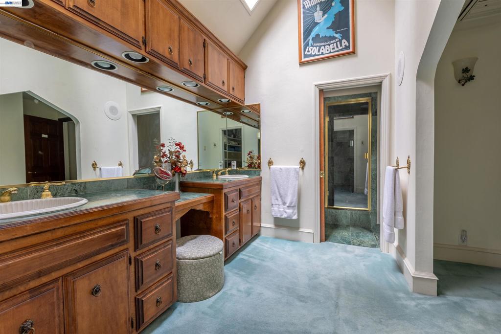 3 Lerner Drive Property Photo 14