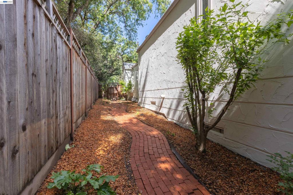 3 Lerner Drive Property Photo 59