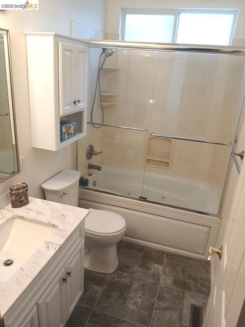 2332 Saint George Dr Property Photo 27