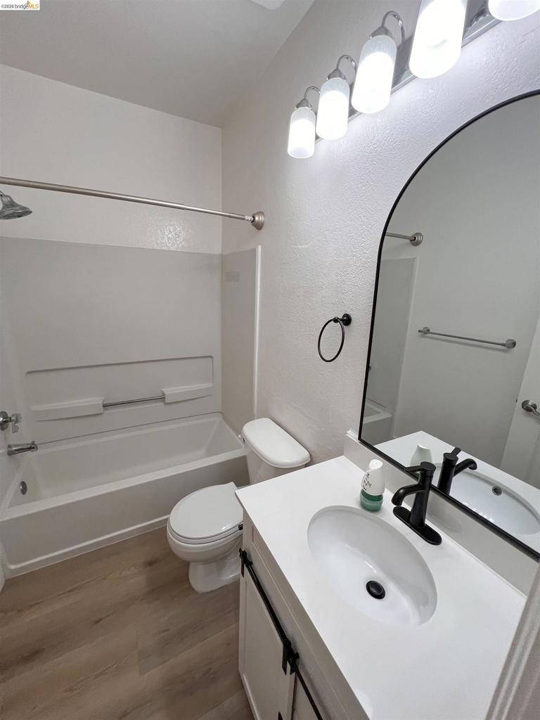 450 Pine Ridge Dr. Property Photo 7
