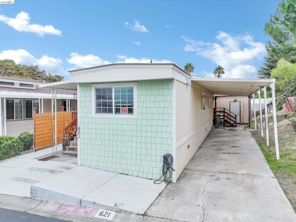 621 Bounty Property Photo 3