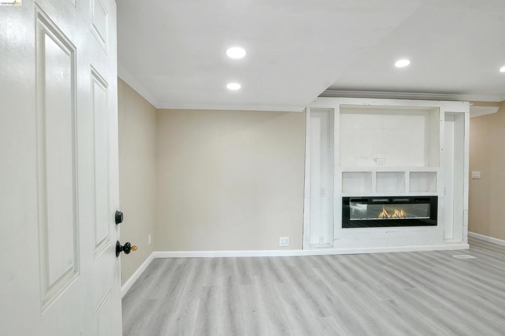 621 Bounty Property Photo 7