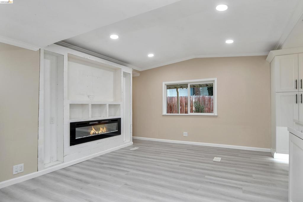 621 Bounty Property Photo 8