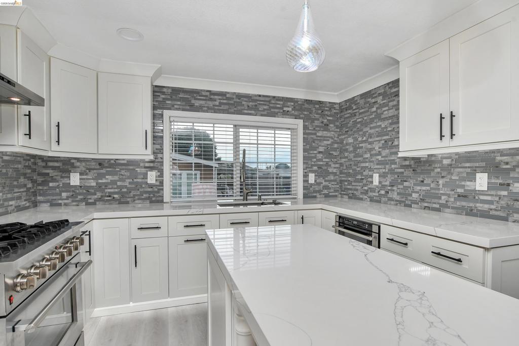 621 Bounty Property Photo 11