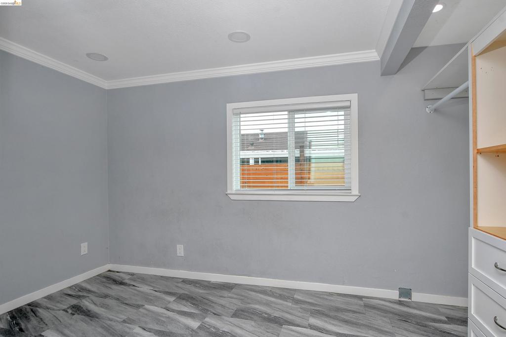 621 Bounty Property Photo 14