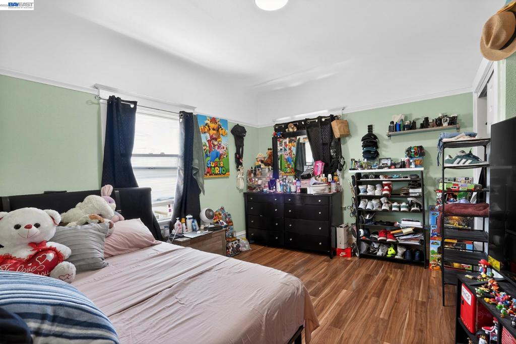 1810 Adeline St Property Photo 15