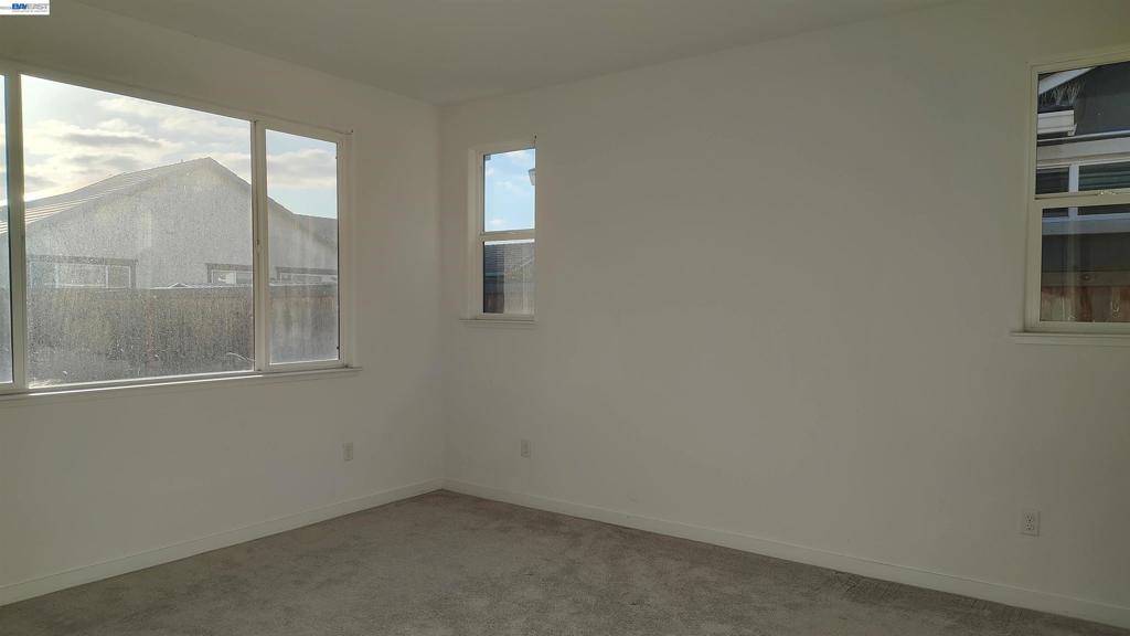 2335 Front Porch Lane Property Photo 9
