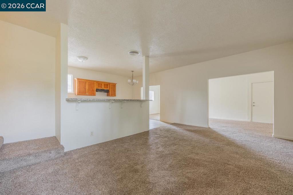 6118 Rutland Dr Property Photo 9