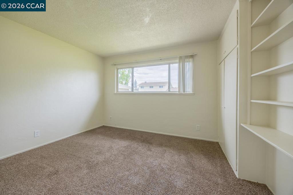 6118 Rutland Dr Property Photo 11
