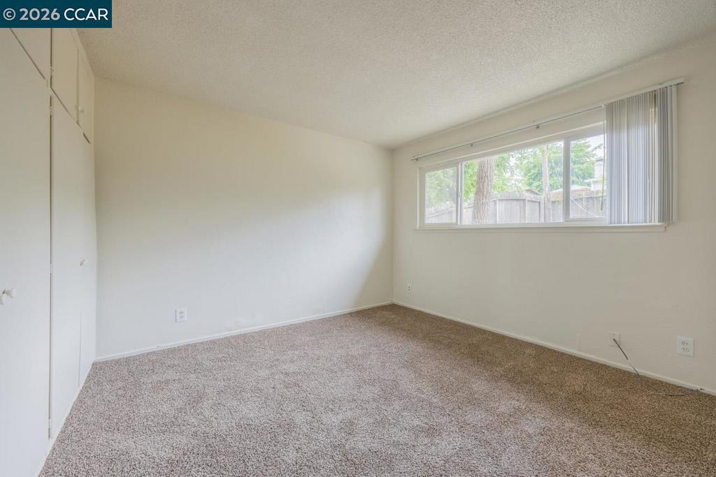 6118 Rutland Dr Property Photo 13