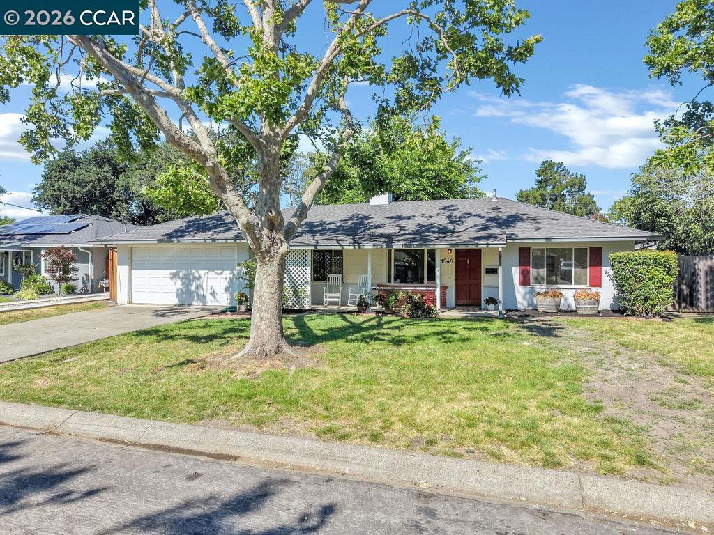 1948 Rose Lane Property Photo 1