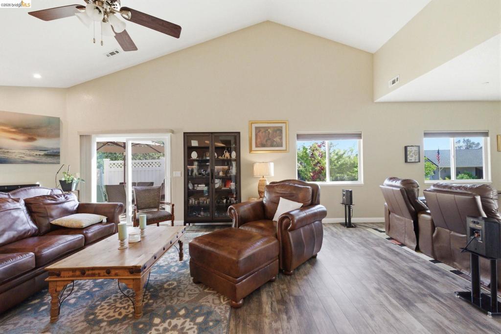18272 Cara Lane Property Photo 16