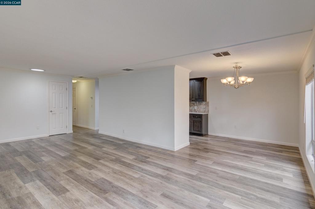 2287 Dalis Dr Property Photo 14
